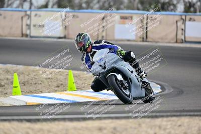 media/Apr-18-2025-TrackDaz (Fri) [[45f5874c44]]/B Group/Session 4 (Turn 6 - Outside)/